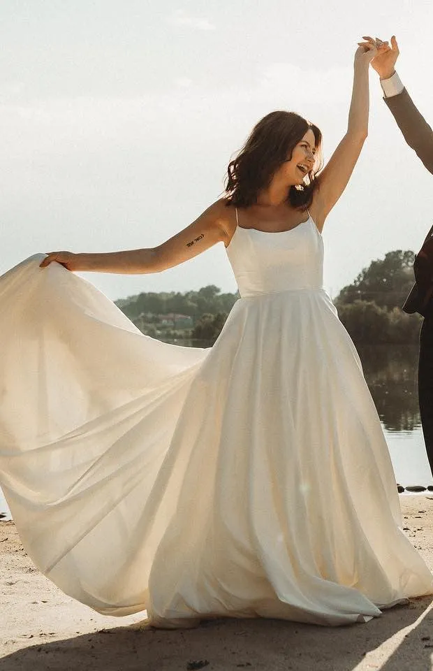2021 Spring Satin Wedding Gowns with Thin Straps