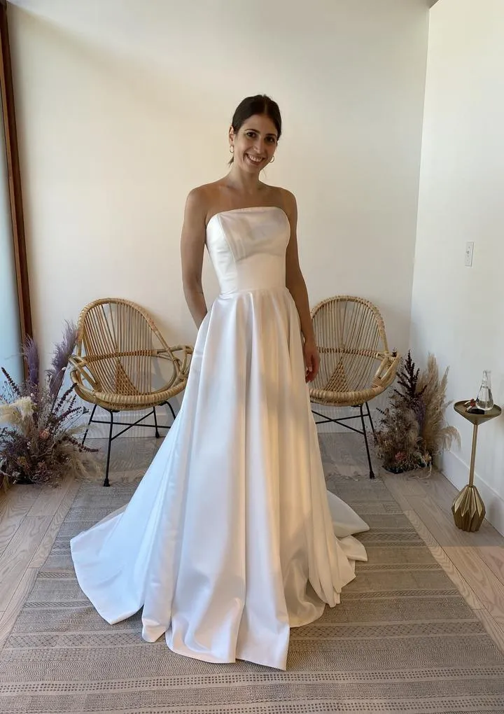 A-line Strapless Satin Wedding Dress with Pockets