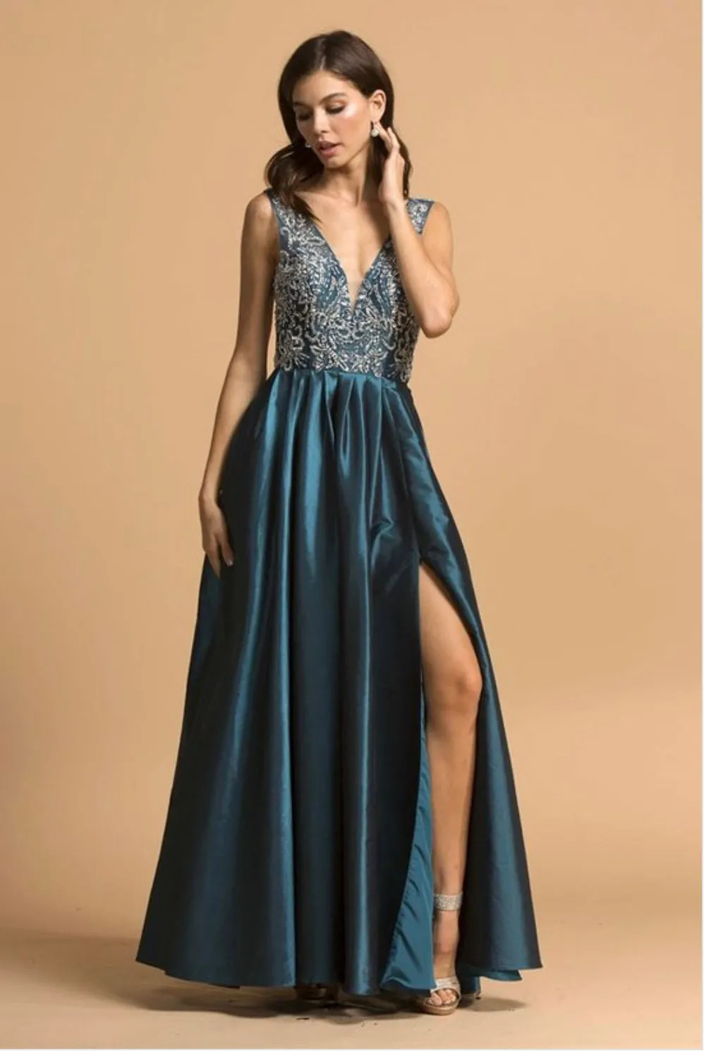 Aspeed Evening Gowns L2244