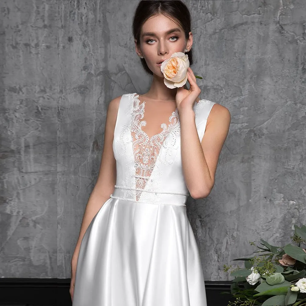 Beading Lace Satin Sheath Wedding Gowns