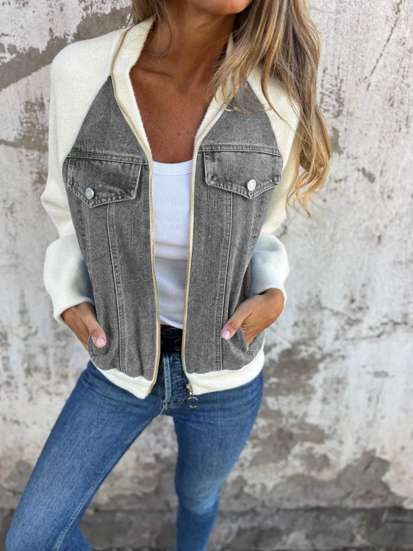 Beatrix | Modern jacket with denim