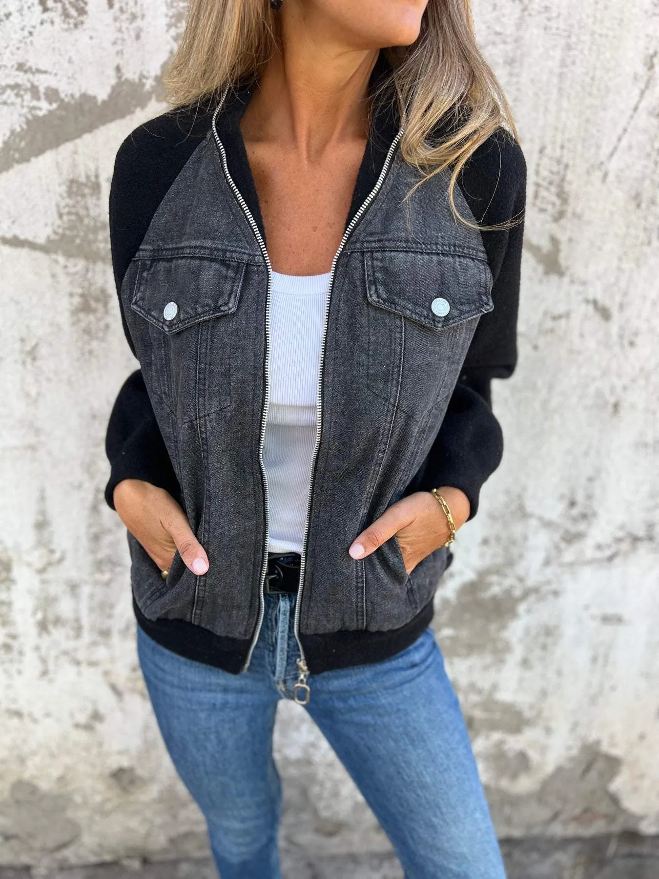 Beatrix | Modern jacket with denim