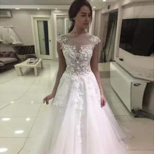 Cap Sleeves Wedding Dress with Lace