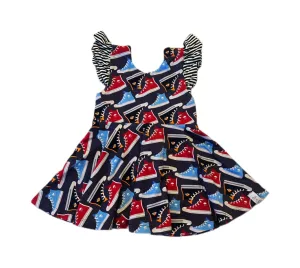 Finn & Grin swing top size 5