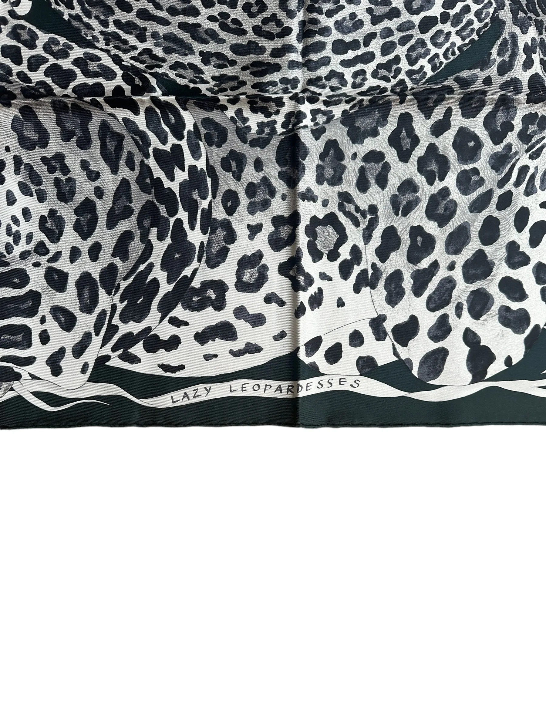Hermes NEW Lazy Leopardesses 90cm Silk Scarf