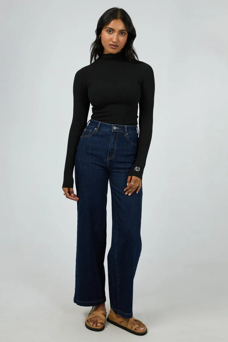 Icon Mock Neck LS Top | Black