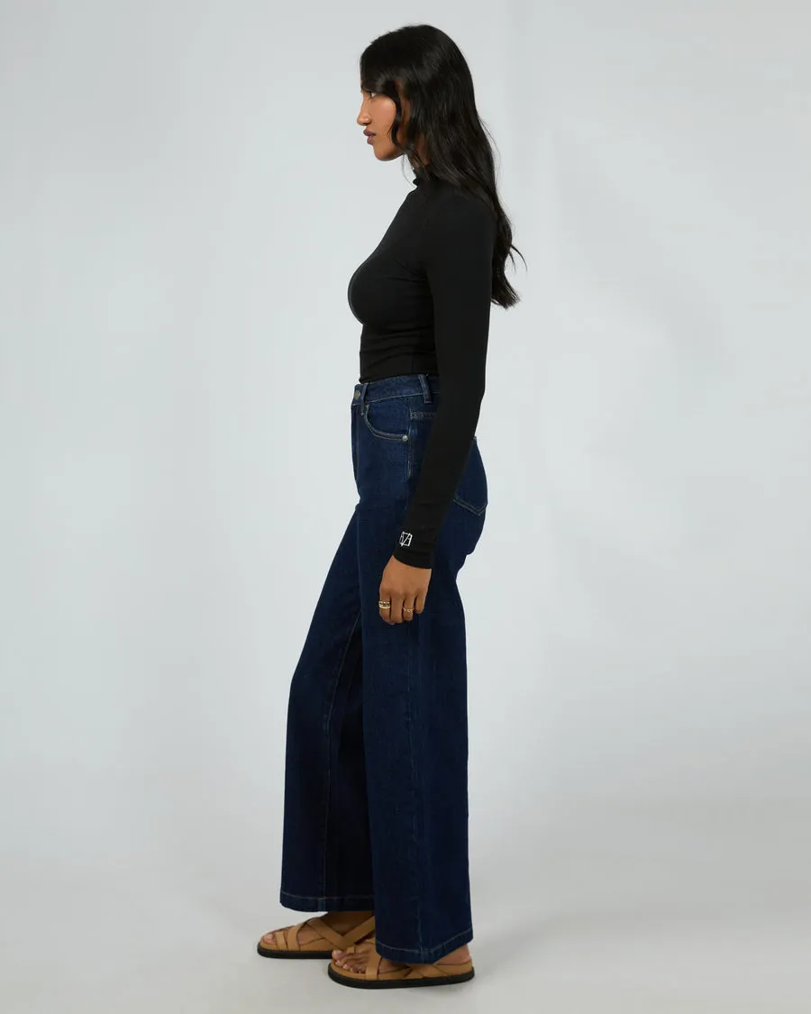 Icon Mock Neck LS Top | Black