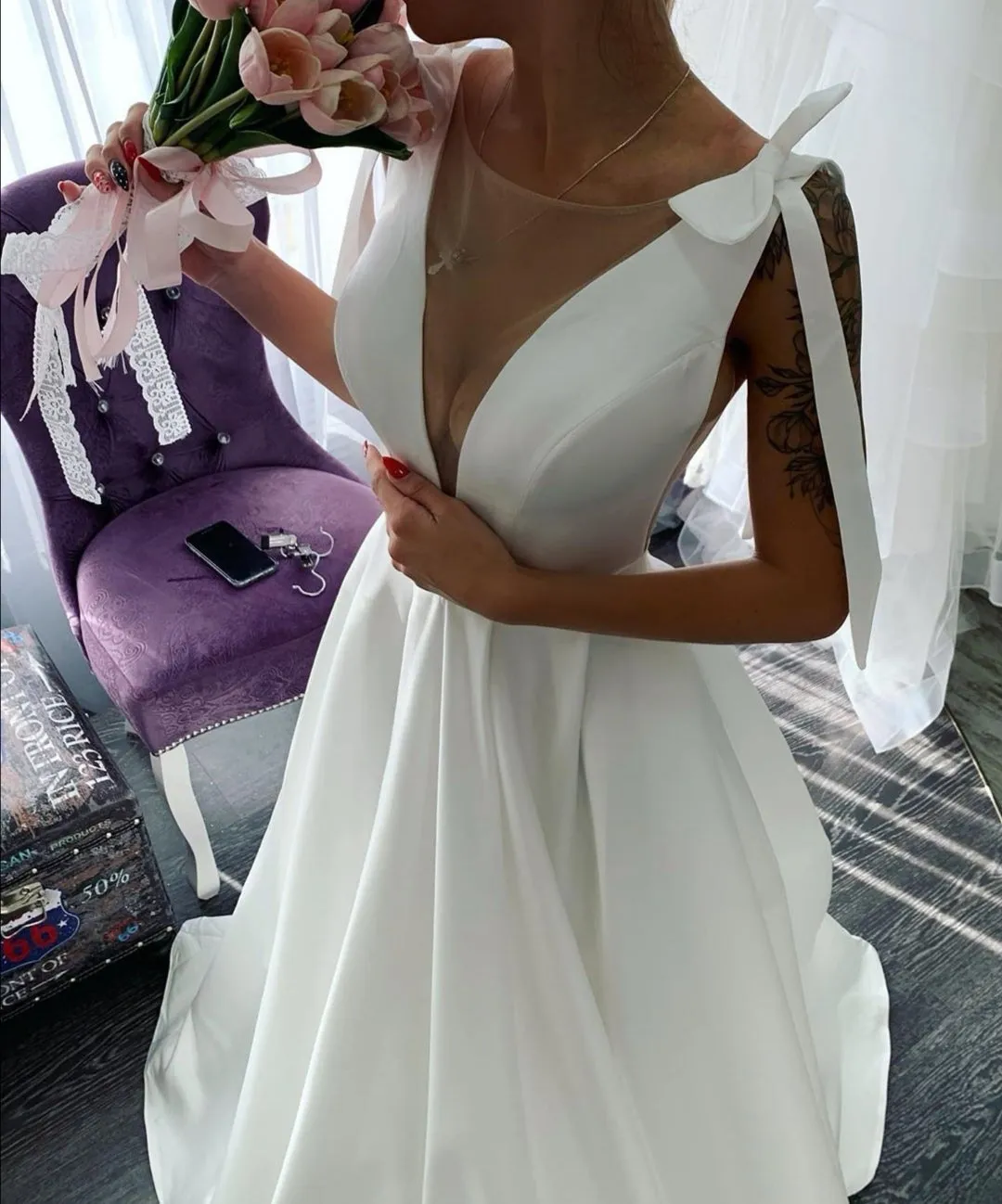 Illusion V-neck Satin Wedding Dresses Floor-Length