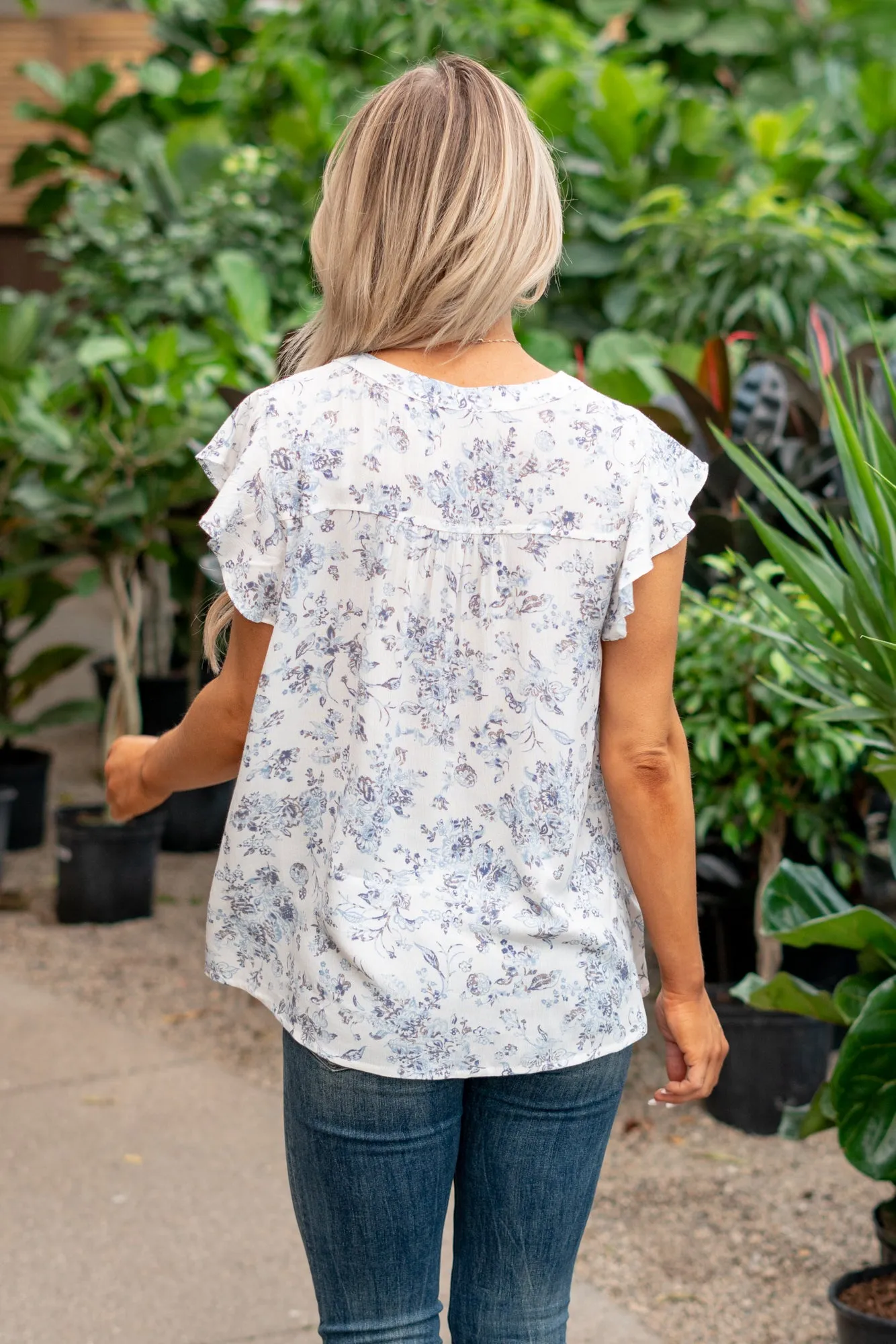 Jade Flutter Sleeve Floral Top - Ivory/Blue