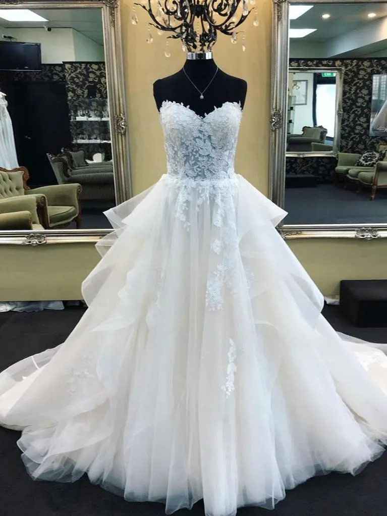 Lace Sweetheart Corset Wedding Gown Dress with Tulle Skirt