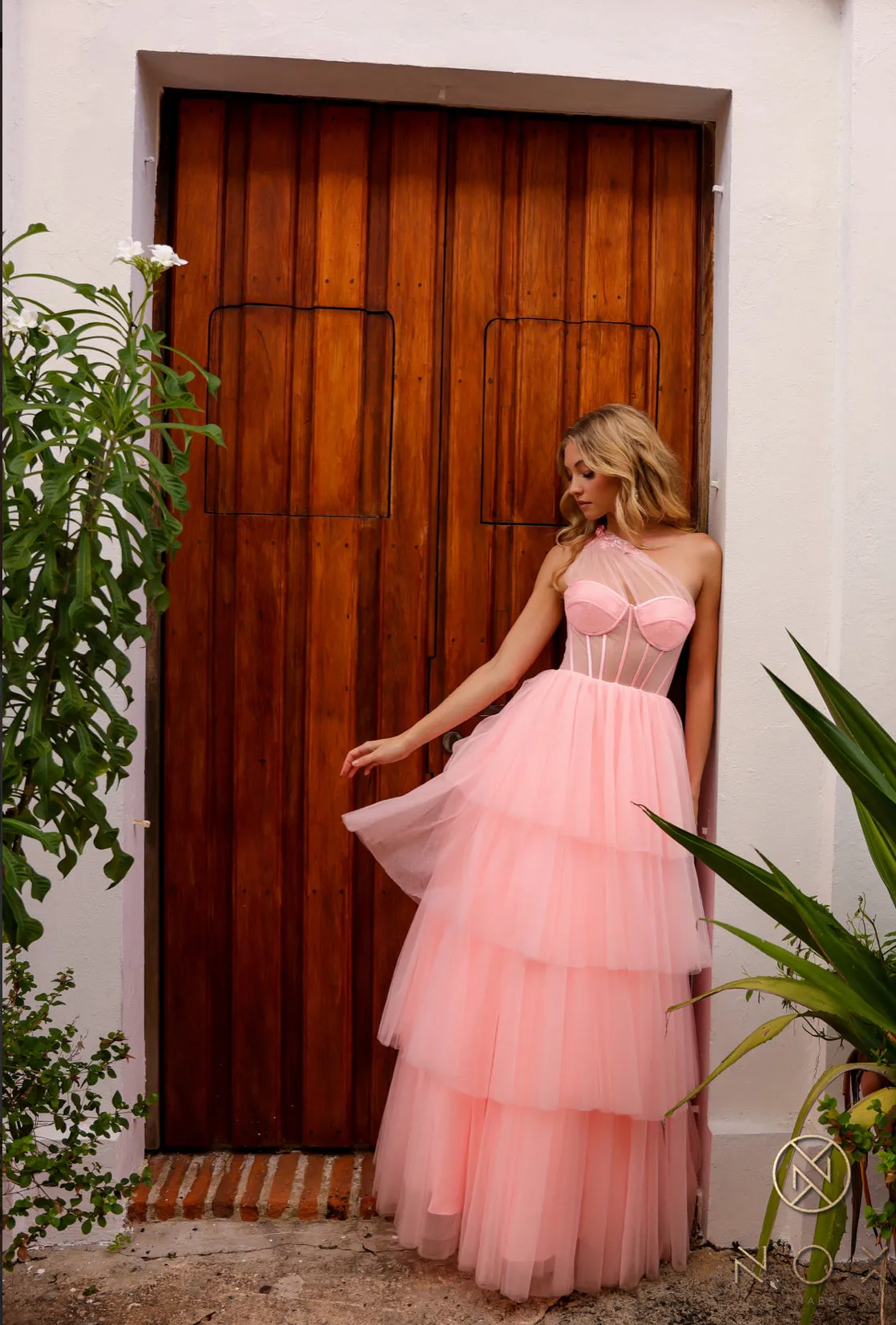 Nox Anabel Evening Gown P1400
