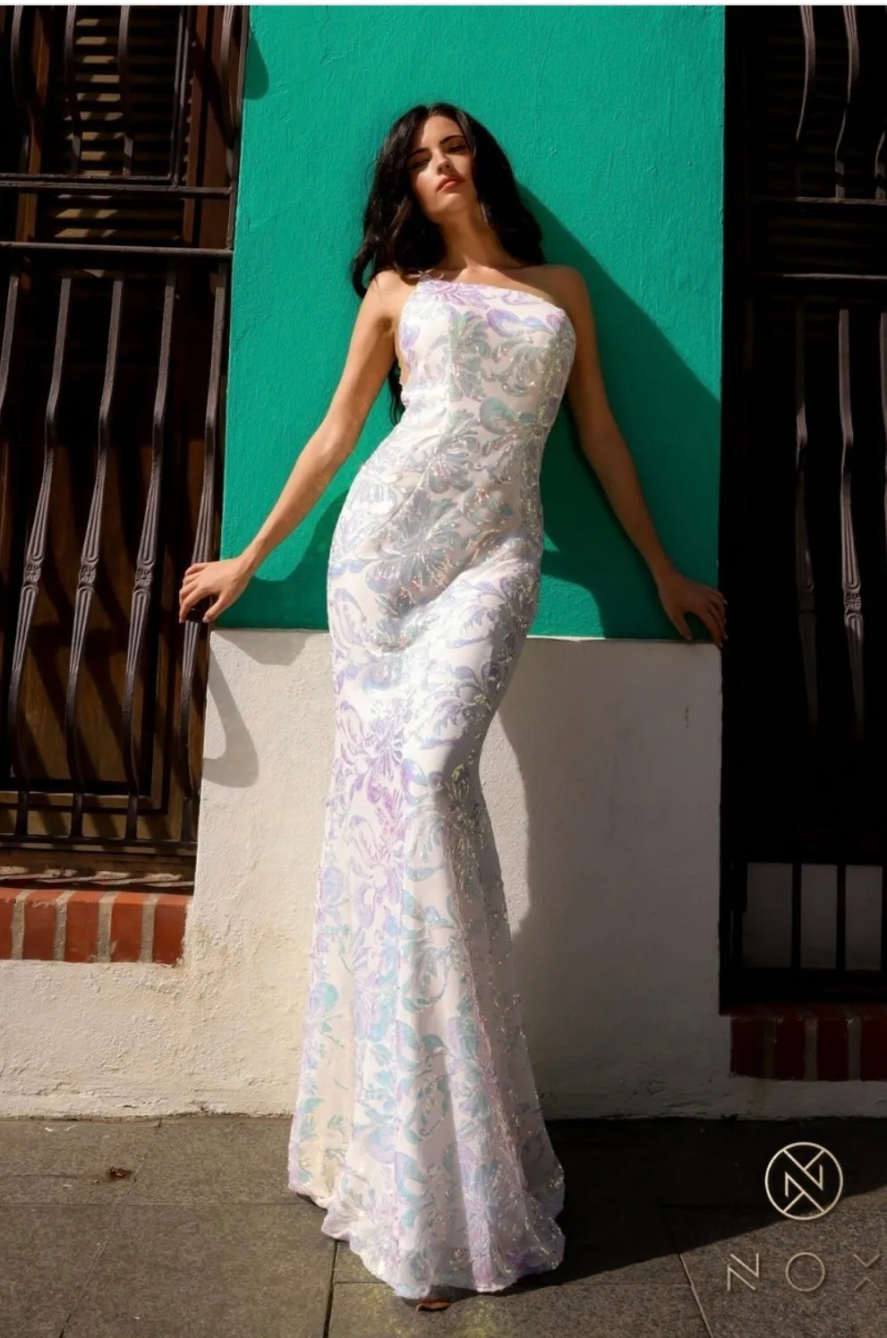 Nox Anabel Evening Gown R1308