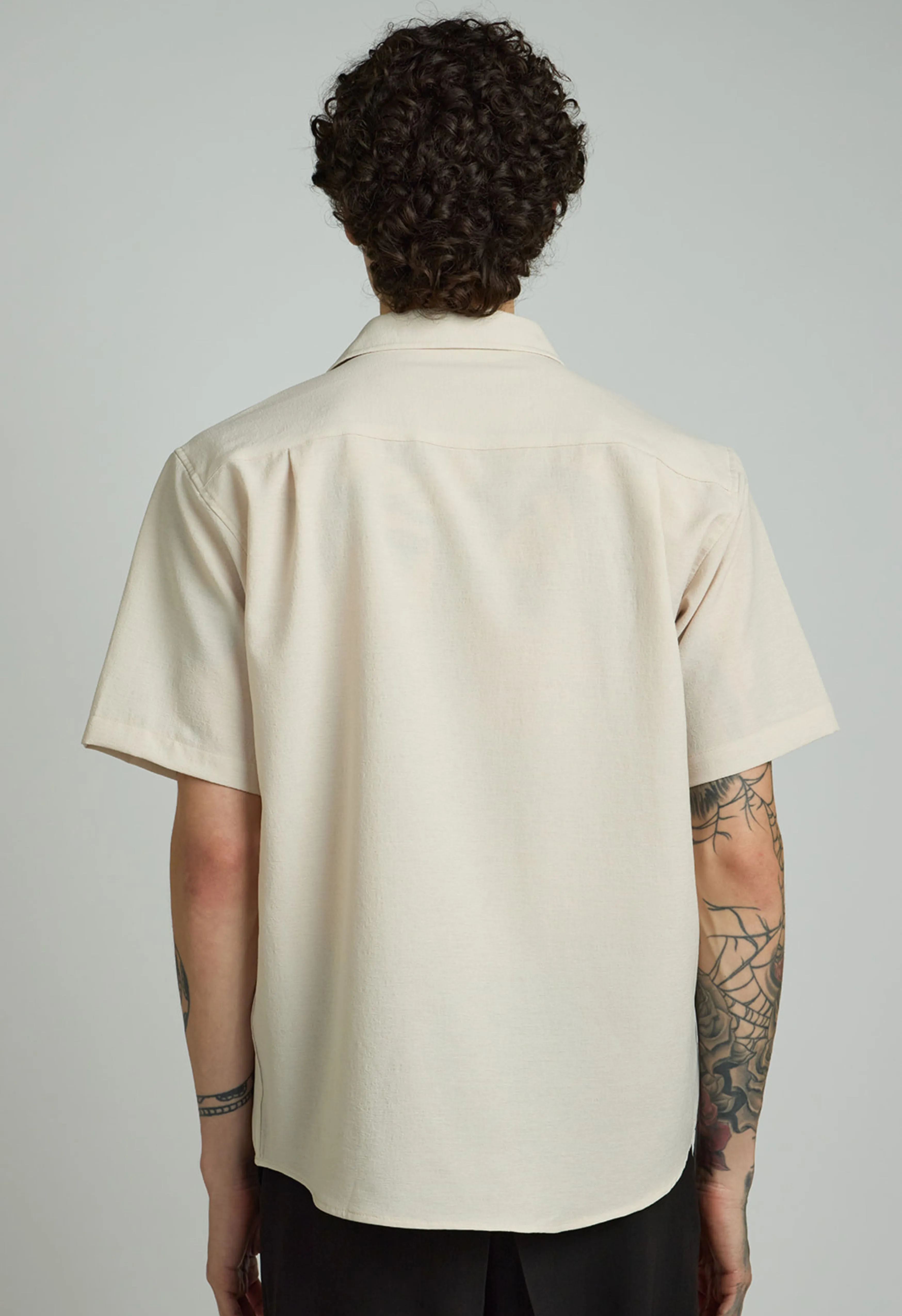 Performance Wrinkle Free Short Sleeve in Cream