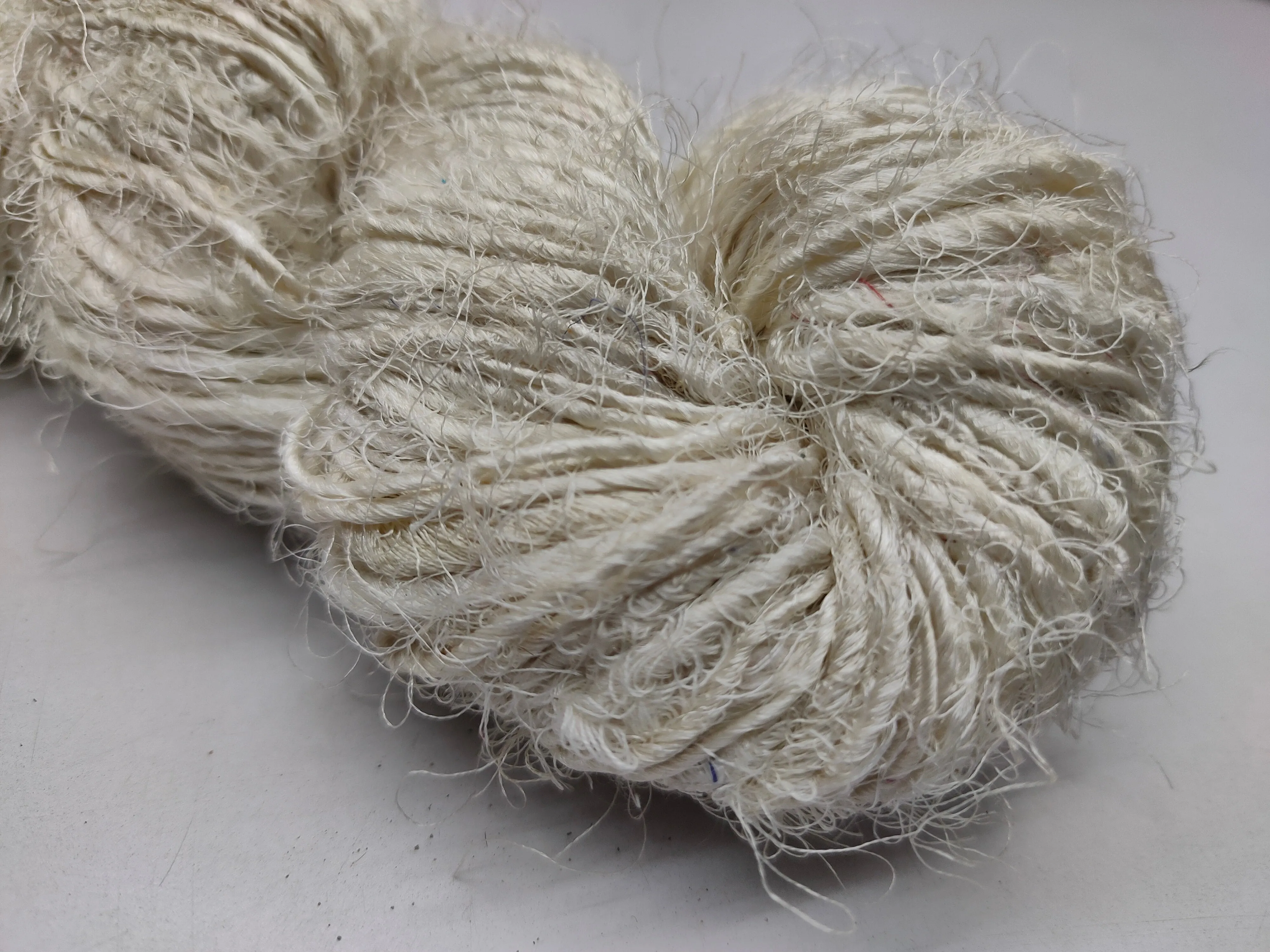 Recycled Sari Silk Yarn Prime White
