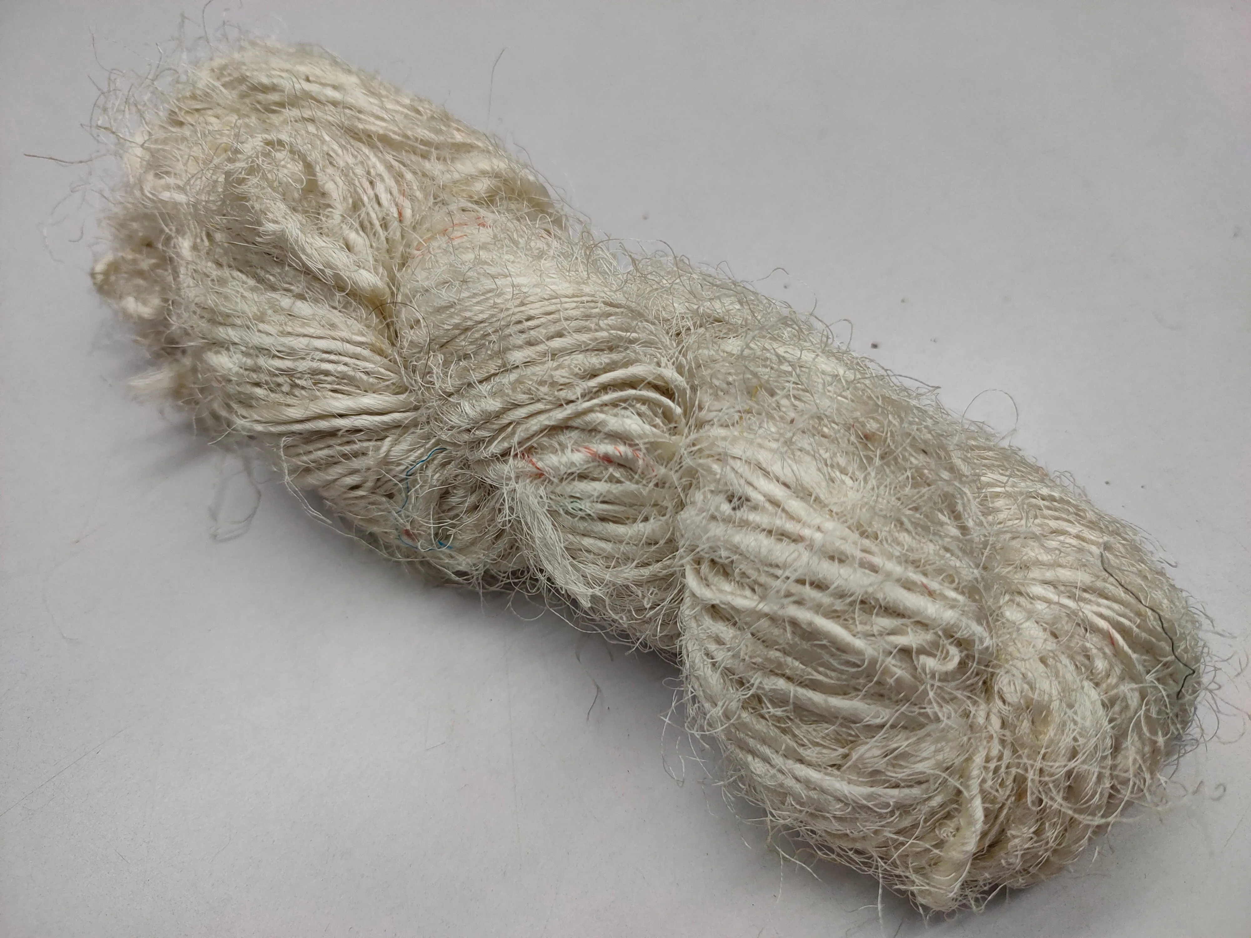 Recycled Sari Silk Yarn Prime White