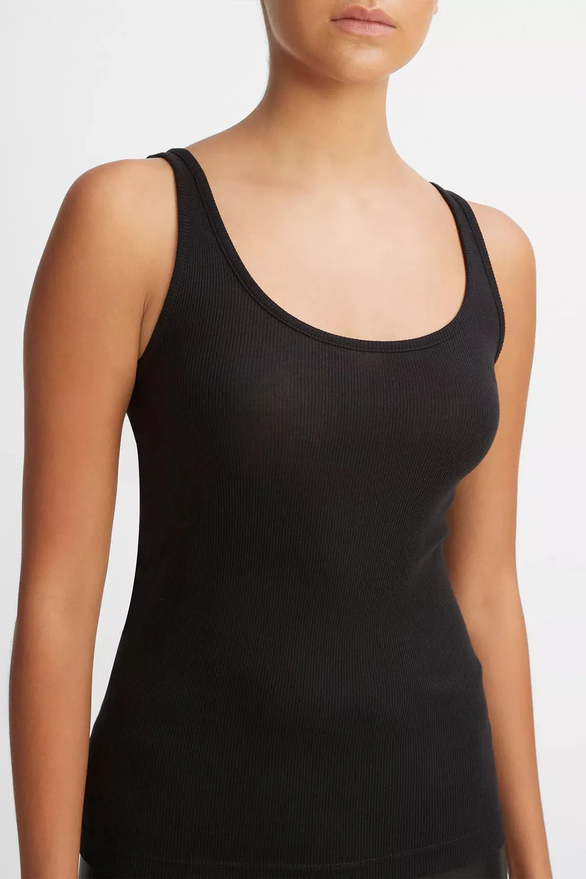 Scoop Neck Tank in Black