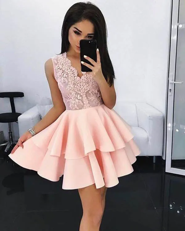 Sexy Black Lace Short Homecoming Dresses Freshman Satin Skirt Prom Party Gowns 2018 Fashion