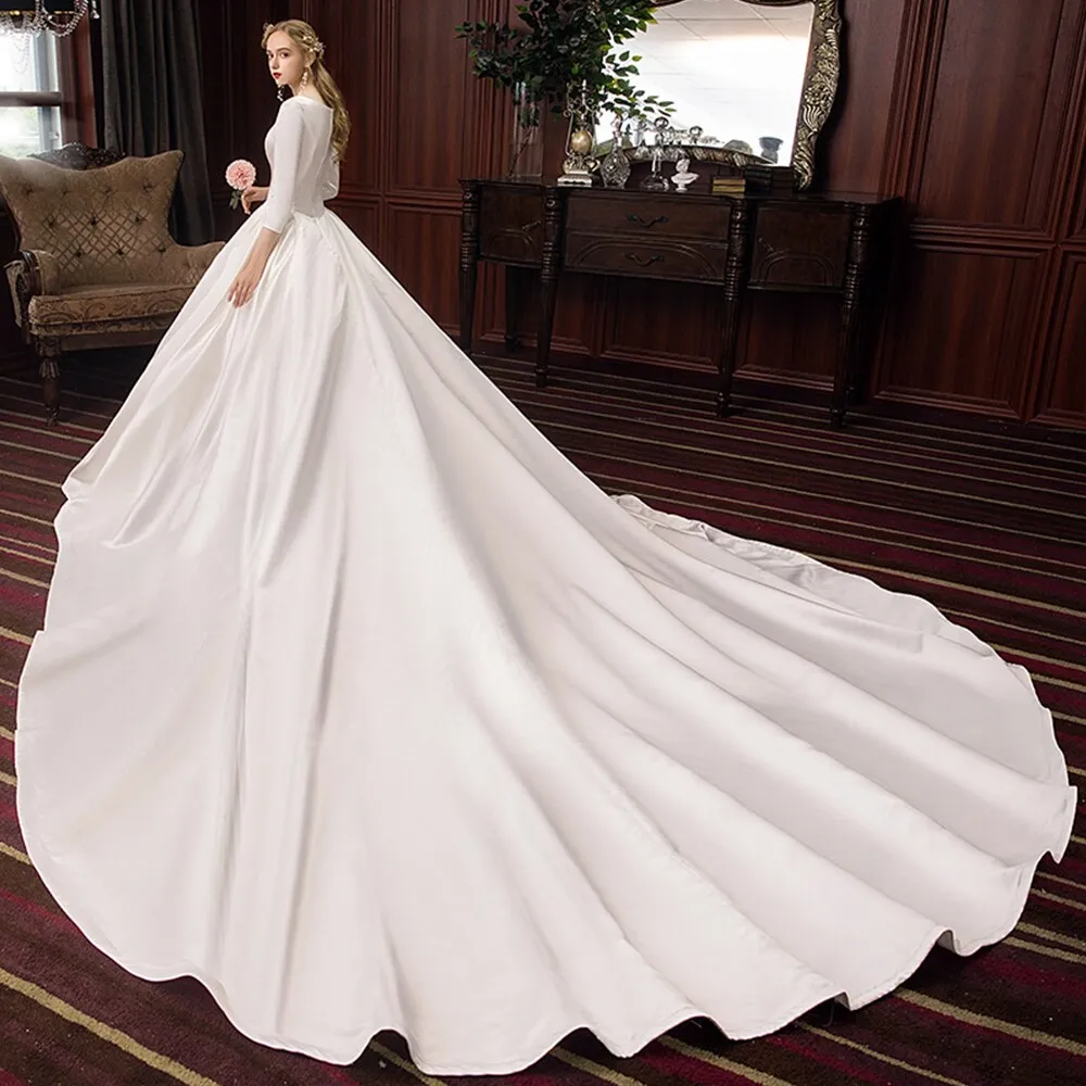 Three Quarter Sleeve O-neck Zipper Up Simple Bridal Dress
